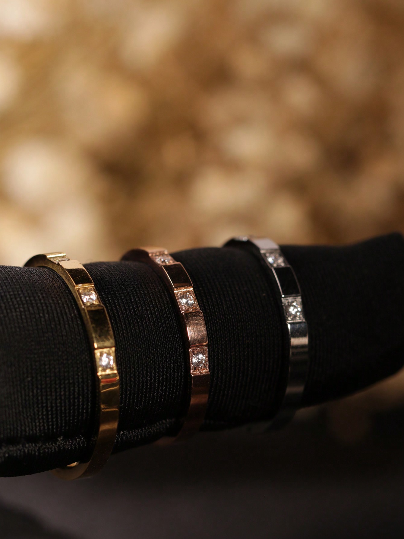 1 Piece of Ring with 3 Rhinest - Luxury Lifestyle Party recension och pris
