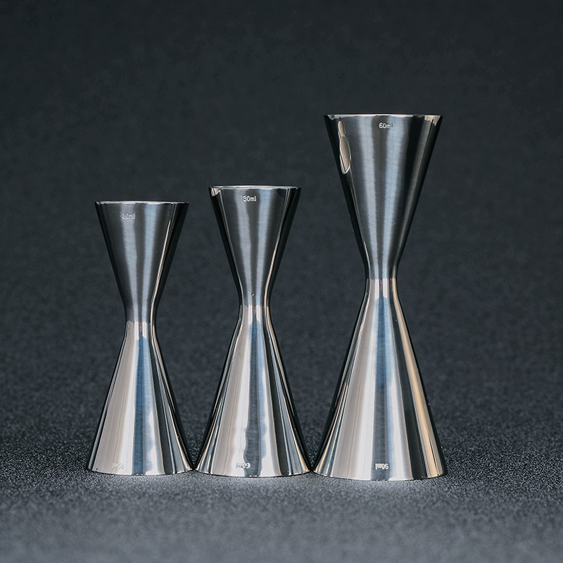 Carven Measuring Cup Tools Bar - Copper Cocktail Mug recension och pris