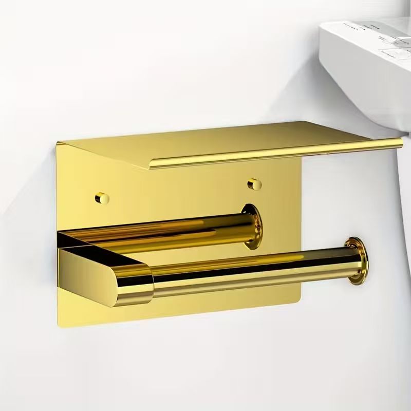 Luxurious Golden Toilet Paper  - Luxury Lifestyle Wallpaper recension och pris