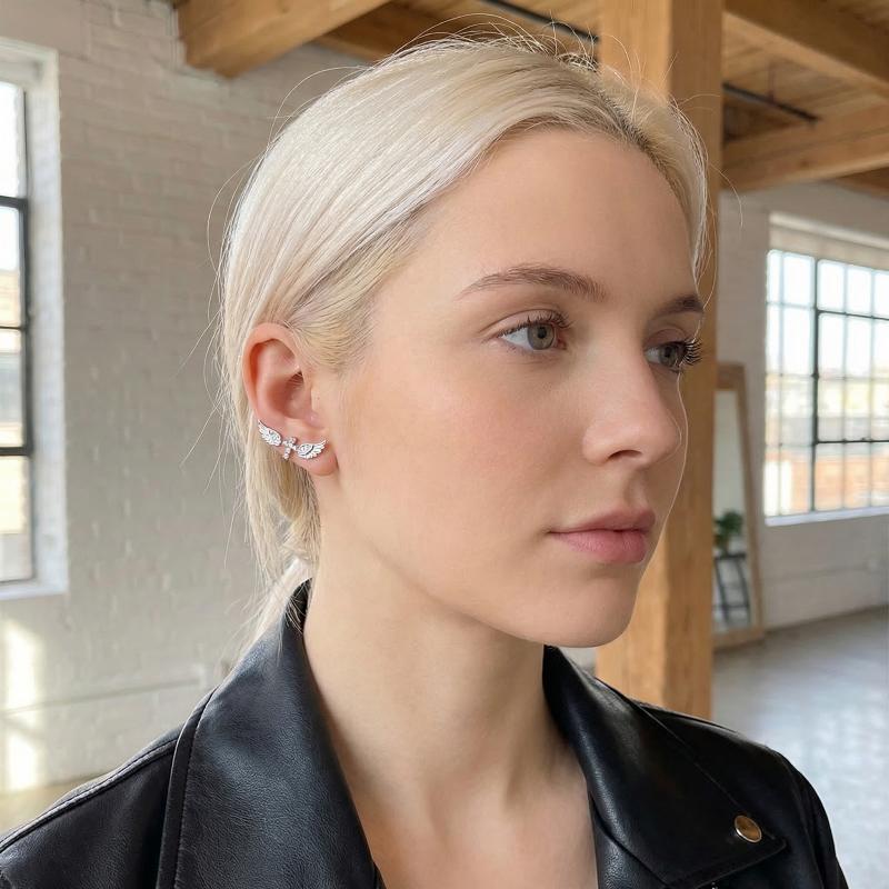 Angel Wings Cross Earrings Lux - Luxury Lifestyle Party recension och pris