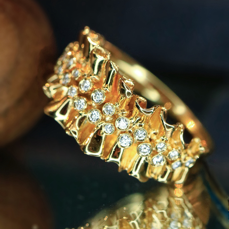 Aazuo Vintage Jewely 18K Yello - Luxury Lifestyle Girl recension och pris