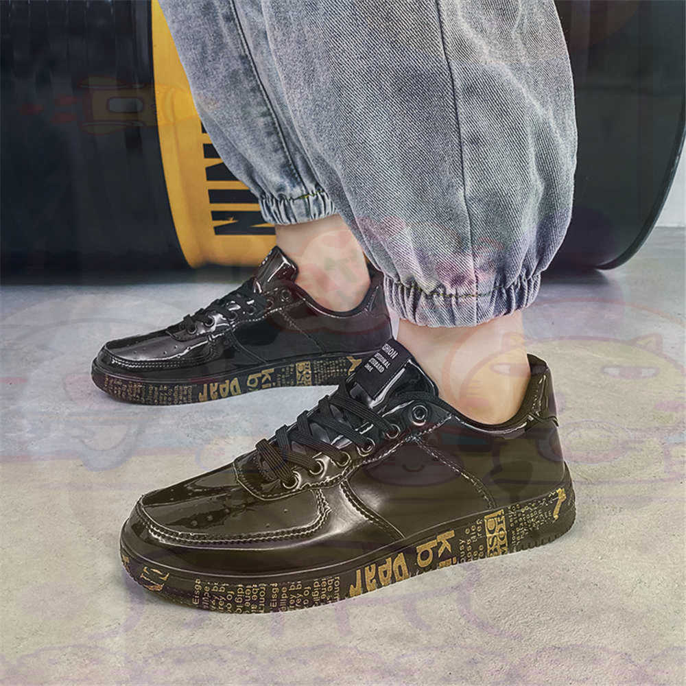 Round Foot Size 45 Sneakers Wh - Luxury Lifestyle Training recension och pris